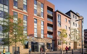Central Place At Sheffield